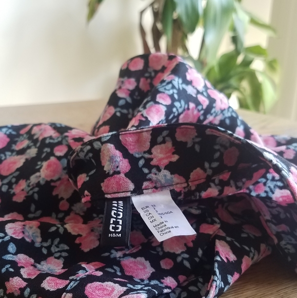 Floral Skirt - Picture 3 of 3